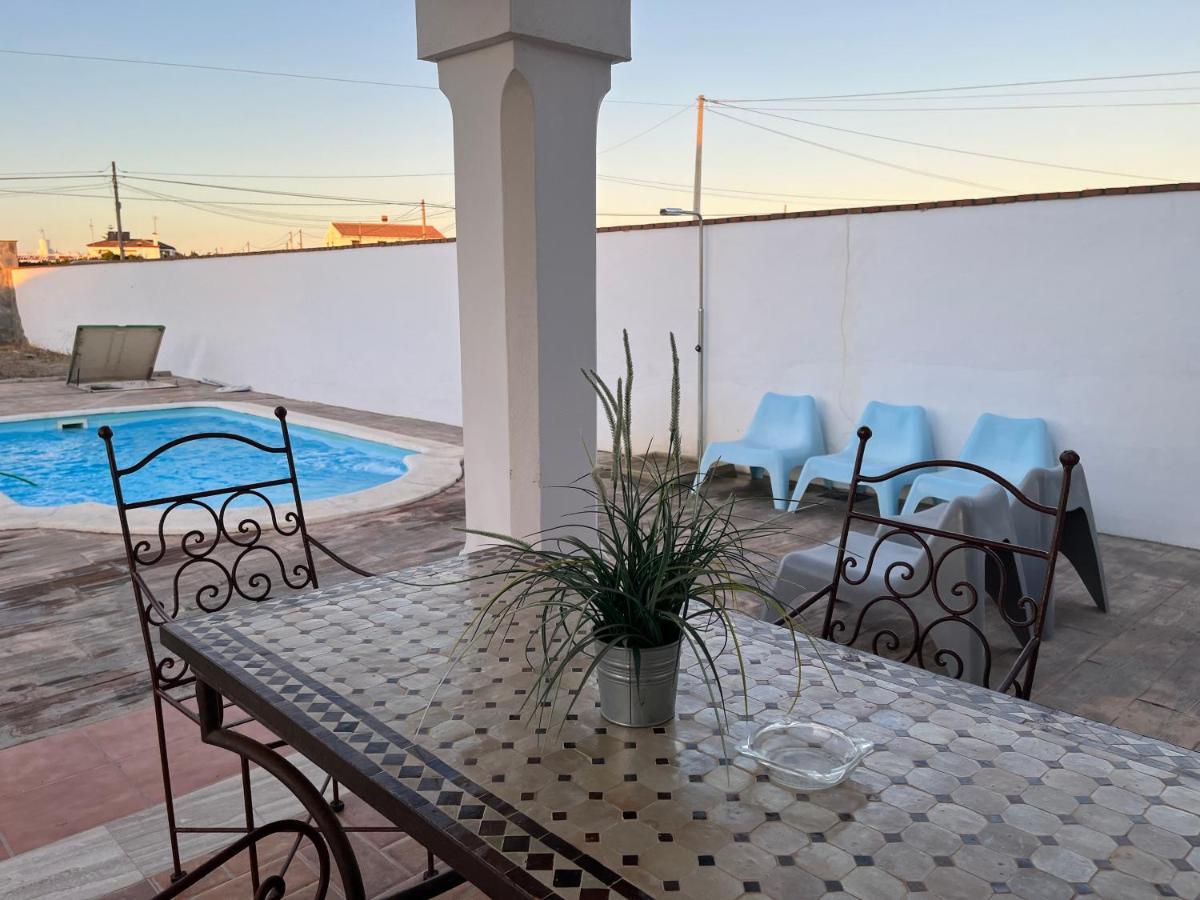 קוניל דה לה פרונטרה Chalet La Primera Piedra מראה חיצוני תמונה
