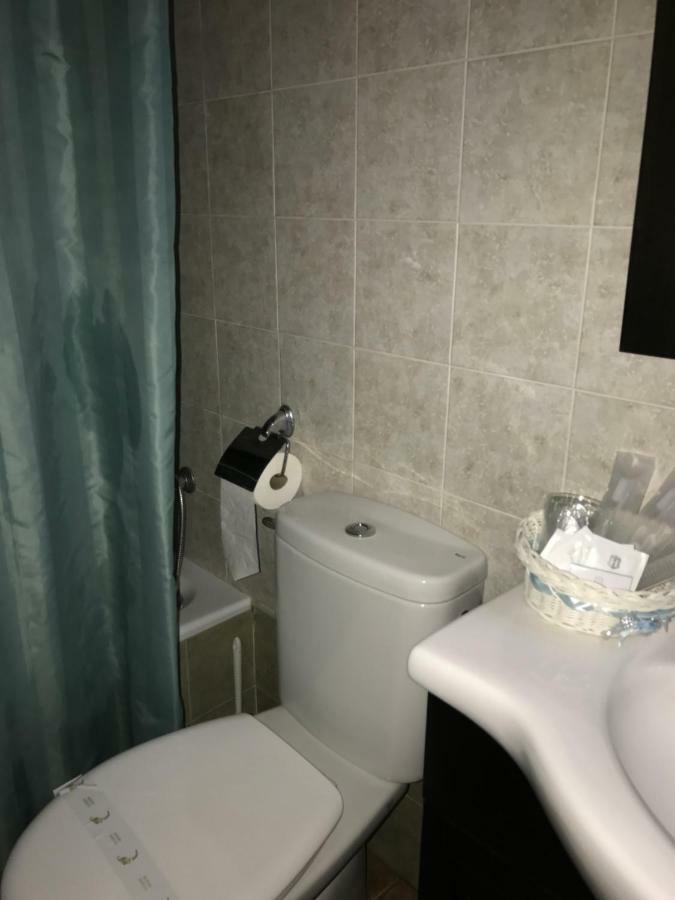 קוניל דה לה פרונטרה Chalet La Primera Piedra מראה חיצוני תמונה
