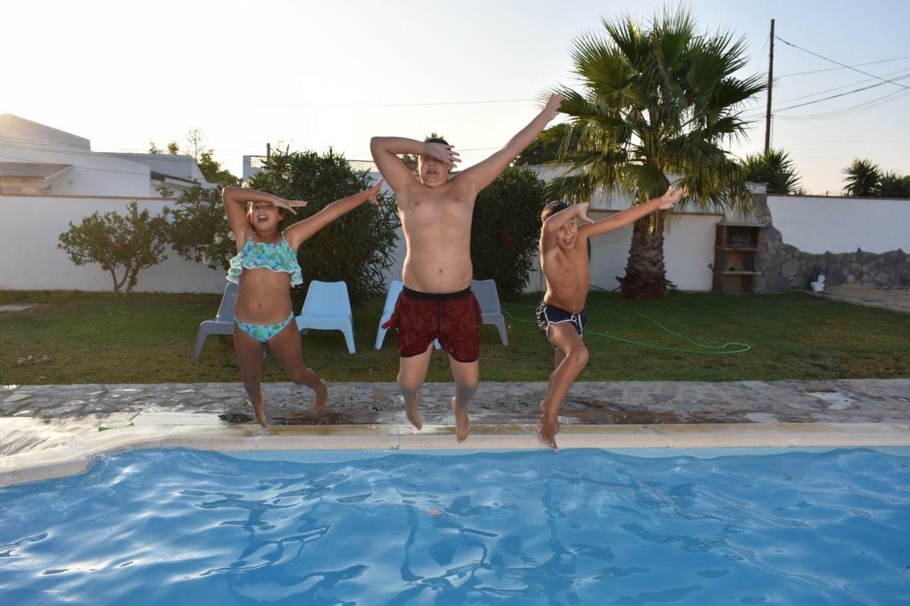 קוניל דה לה פרונטרה Chalet La Primera Piedra מראה חיצוני תמונה